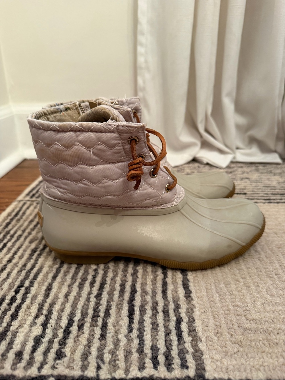 Sperry Quilted and Tan Lace Duck Boots - Picture 2 of 7